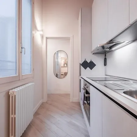 Διαμέρισμα Molinari House Perla - Moderna In Centro - Free Ztl *