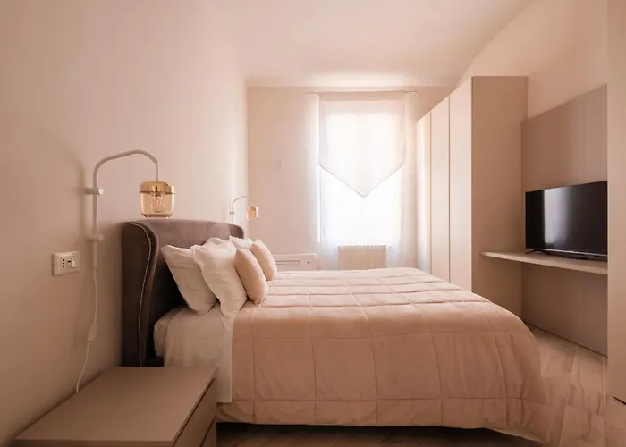 Molinari House Perla - Moderna In Centro - Free Ztl Apartmán Modena